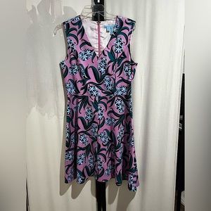 Derby Party Dress! Draper James Fit and Flare pink with blue flowers dress
